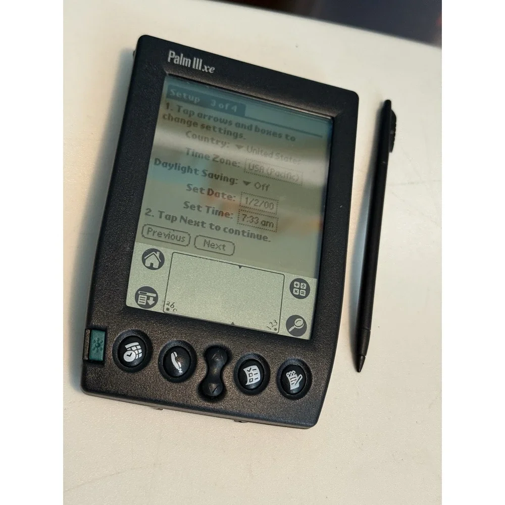 Palm IIIxe With Pen , Good Working Condition